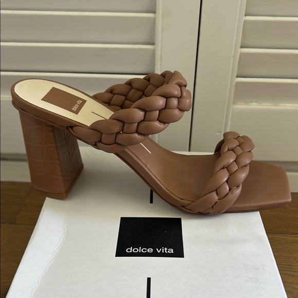 Dolce Vita Paily Caramel Stella Braided Heels - Picture 1 of 7